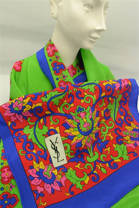 Yves Saint Laurent YSL Foulards Vintage Silk Blue Red 